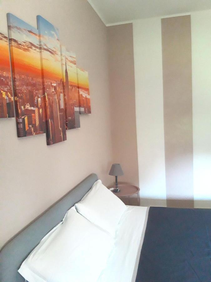Stanza Vacanza Confortevole In Appartamento Ad Un Passo Dal Mare Vallecrosia Exterior foto